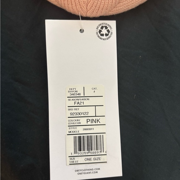 OBEY BEANIE PINK - Picture 2 of 3